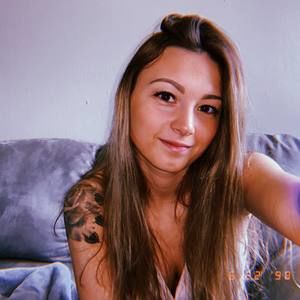 Meet your Posher, Tessa